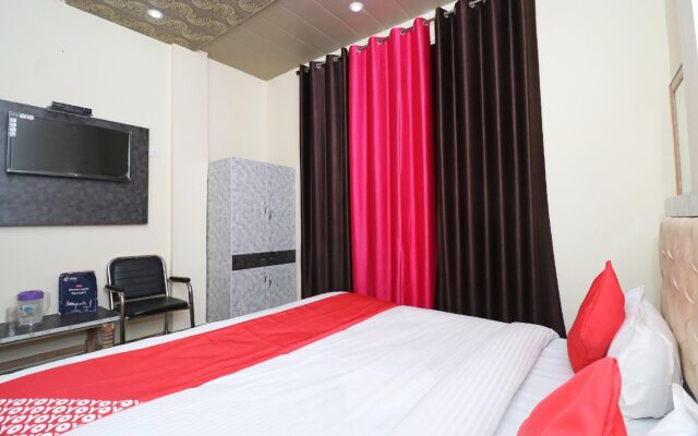 Green Mountains by OYO Rooms