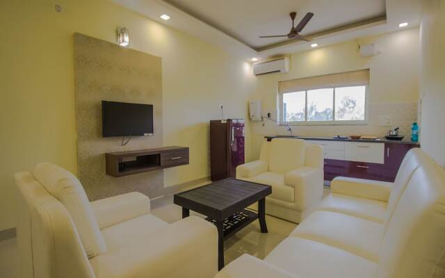 OYO13677 Home Vibrant 2BHK with Pool Anjuna