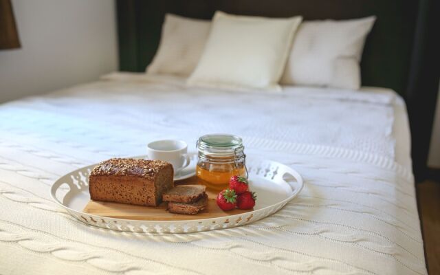 oompH Warsaw Old Town Apartment