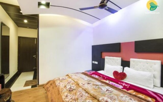1 BR Boutique stay in Mall road, Dalhousie, by GuestHouser (0B96)
