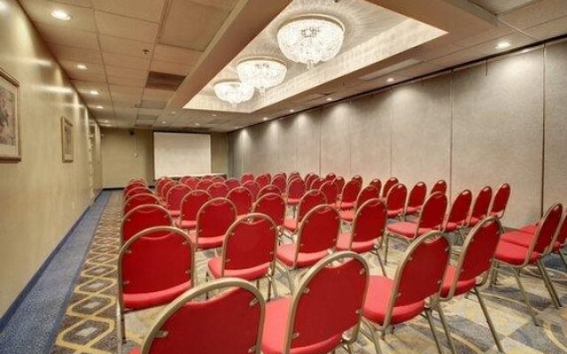 Economy Hotel Plus Wichita