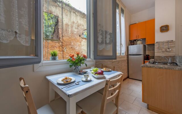 BnButler - Brera Apartment