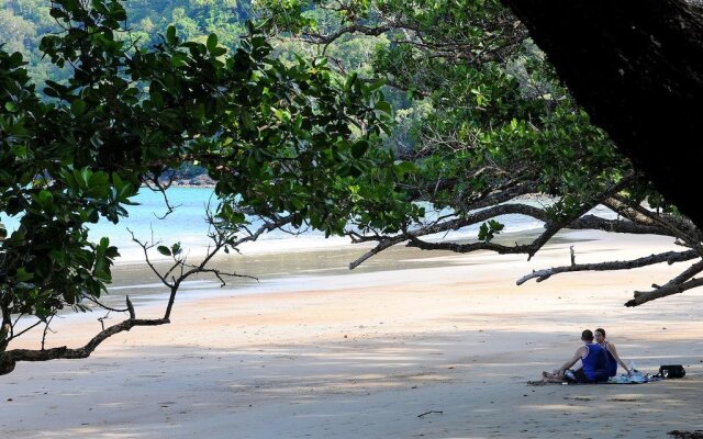Cow Bay Homestay B&B