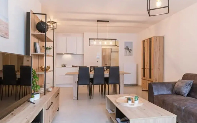 Bright Apartment Only 5 Minutes From the Beach