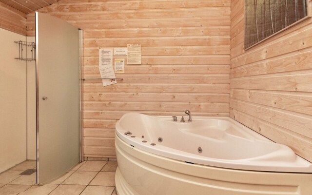 10 Person Holiday Home in Thisted-by Traum