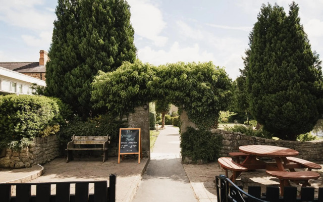 The George Hotel