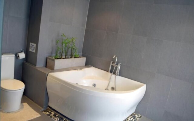 Samui White House Sea Pearl
