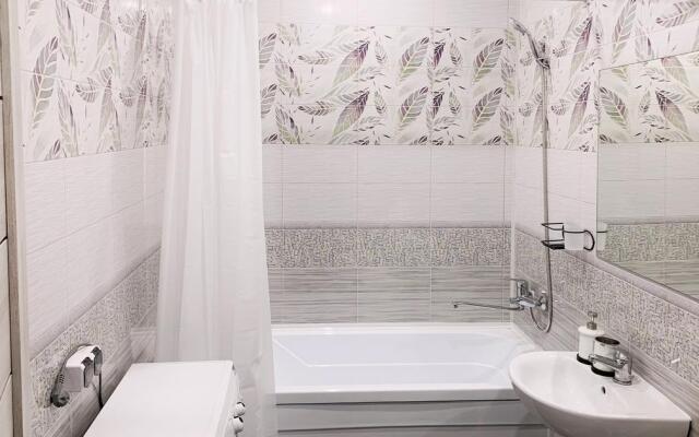 Династия на ул. Лесников 27/1