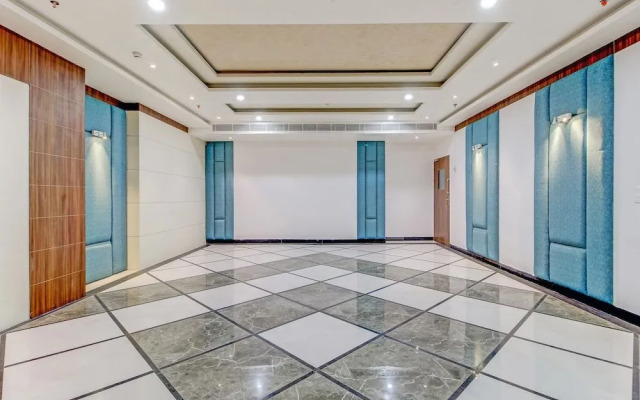 Urbanite by OYO Rooms