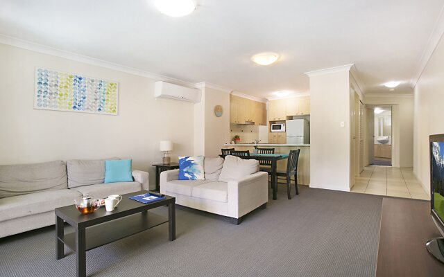 Sandcastles on the Broadwater