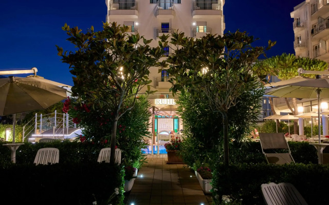 Hotel Serenella