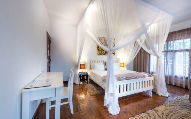 Sommerschield Guest House & Restaurant