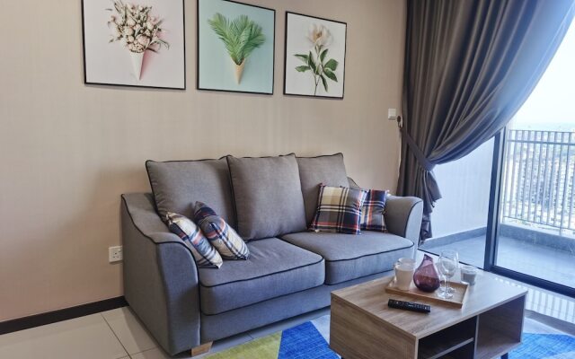 Luminari Suite by Homez Suite