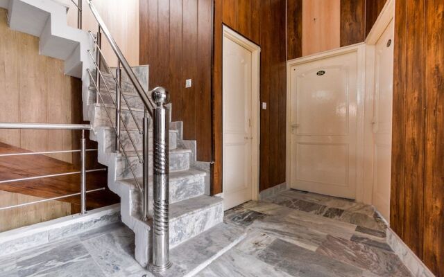 OYO 42893 Siali Residency