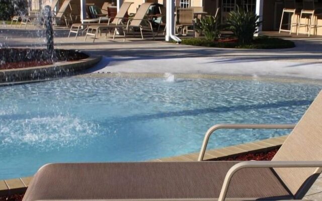 Lucaya 4 Bedrooms 3 Baths Townhome!