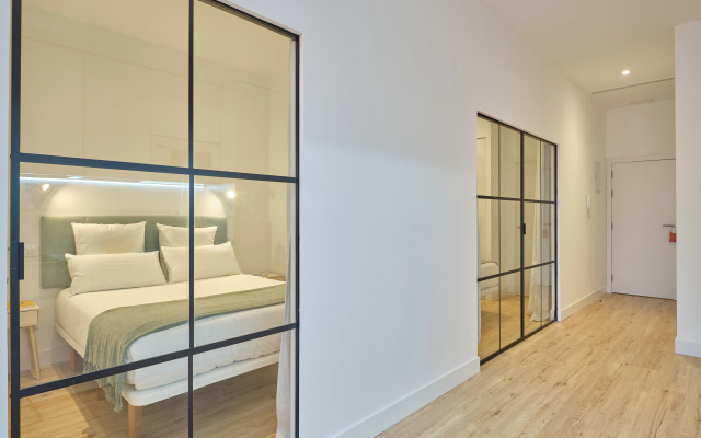 Paseo Suites Hotel