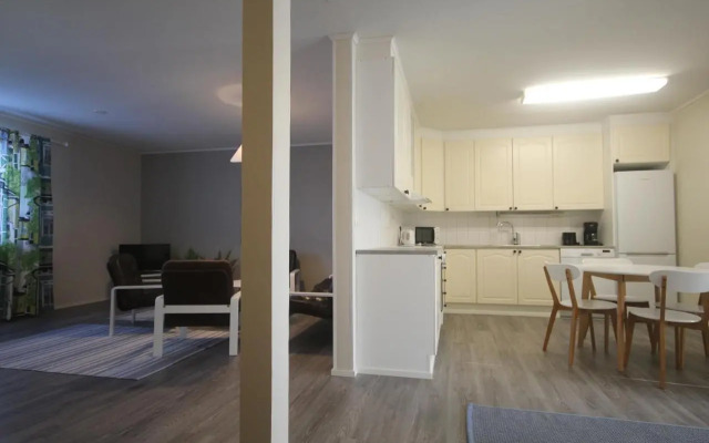 Jääskän Loma, Ratatie 3 asunto 1