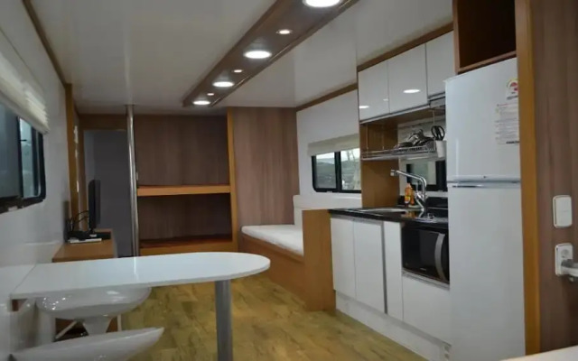 Seogwipo Pyoseoncaravan