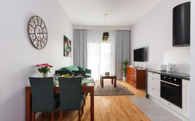 Millennium Express Green