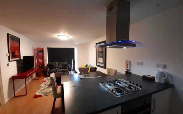 Impeccable 2-bed Apartment in London