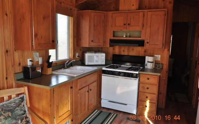 The Lodge at Summer Lake