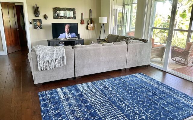 Pua Lani 2 Bedroom Home by RedAwning