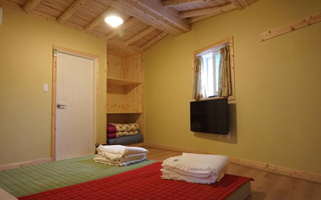 Jeonju Cheonnyunu-i-achim Pension