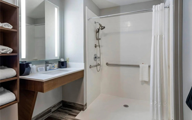 Comfort Inn & Suites Troutville-Roanoke North