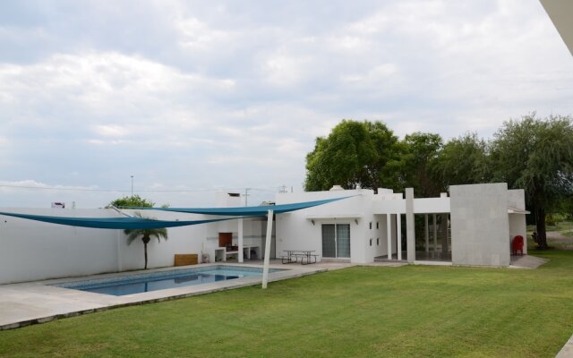 Hotel Monarca