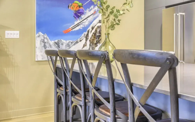 101 Verbier Building 5