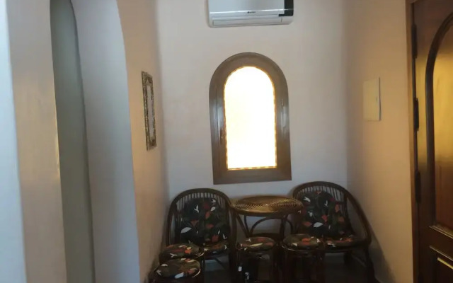 Marina Beach CHW Apartment