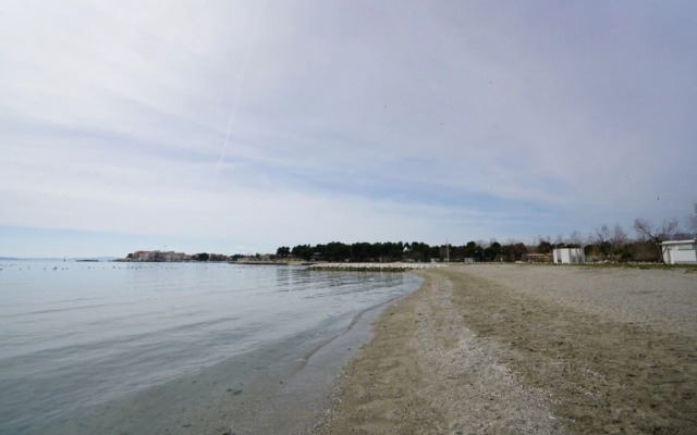 Perla - Modern and Cozy - A1