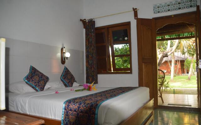 Bagus Beach Resort Lovina