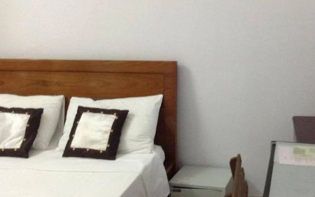 Long Hostel