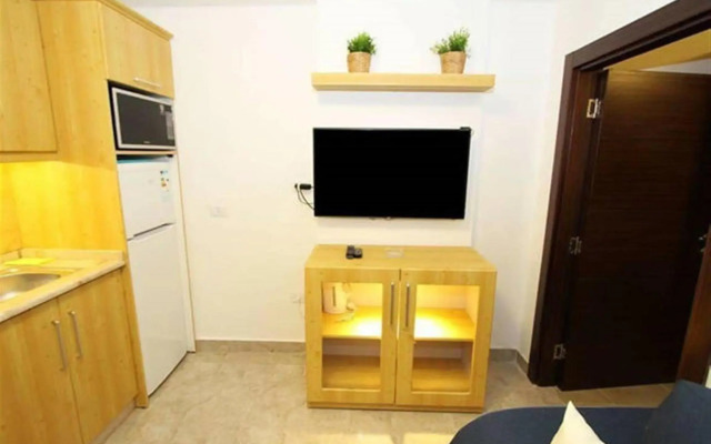 The Royal Luxury Apartments & studios