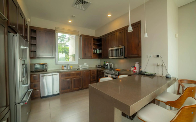 Best Views in Los Sueños 3 bdr Miramar