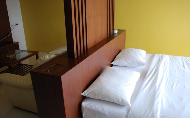 The Pier Apartment Phuket