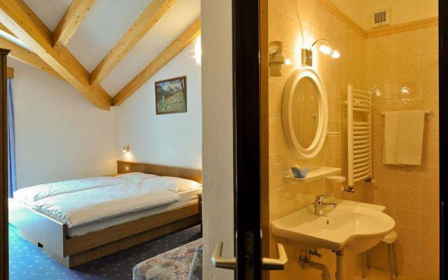 Hotel Cristallo