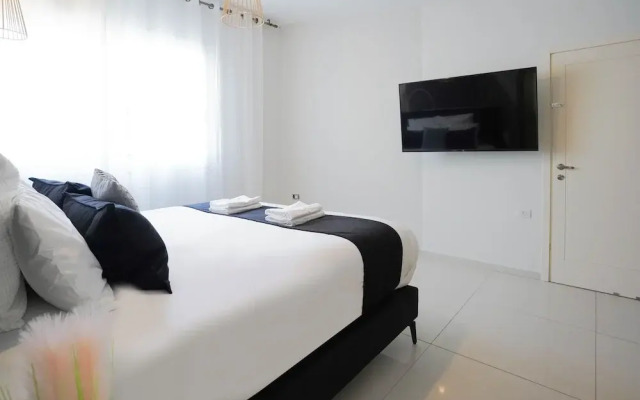YalaRent Villa Enorma with Private Pool