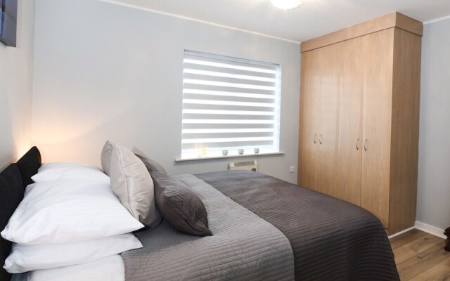 The Cambrian Apartment - Wrexham