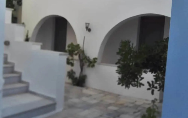 Naxos Harmony