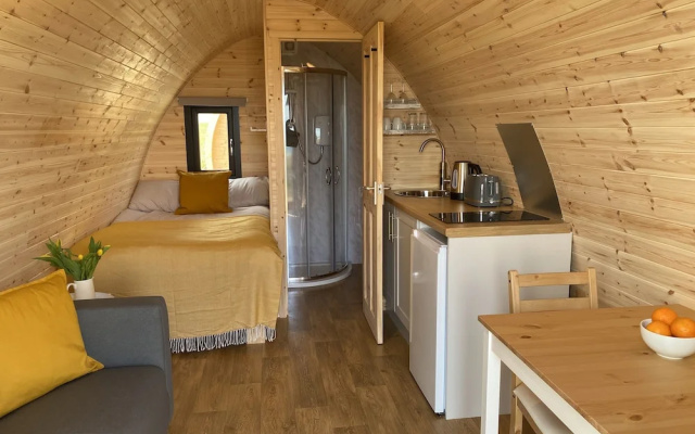 Kirkapol Beach Pod Sleeps 2 With Views