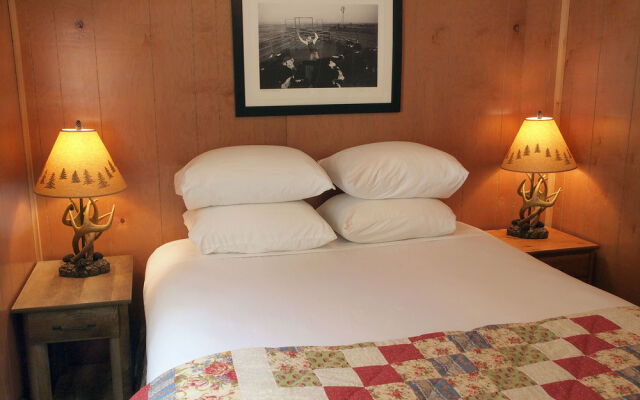 BlissWood Bed and Breakfast Ranch