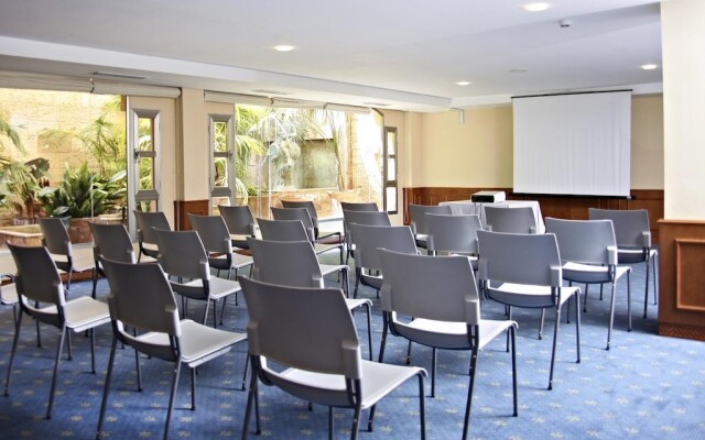 Viva Suites & Spa 16+