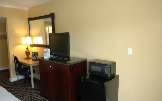 Ambassadors Inn & Suites
