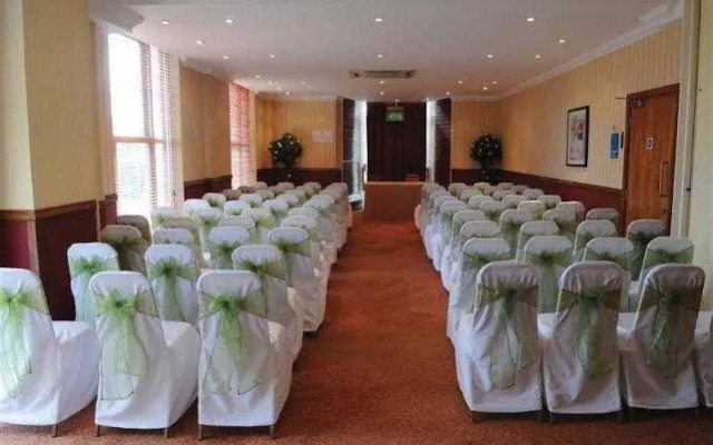 Best Western Welwyn Garden City Homestead Court Hotel