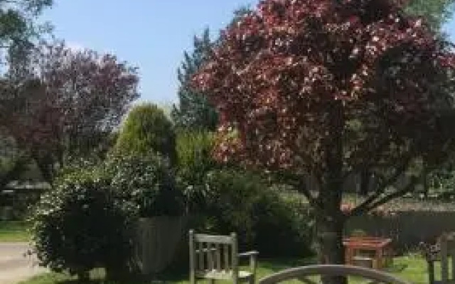 Lynwood House Bed And Breakfast