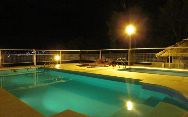 La Villa Inn