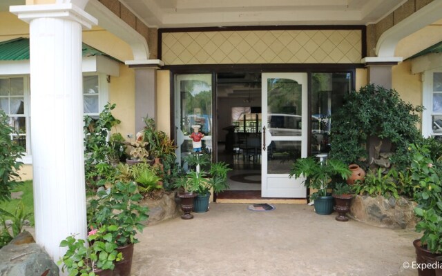 AMCO Beach Resort, Lodging, Restaurant & Recreational Center