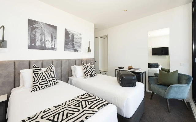 Oaks R Suites Geelong